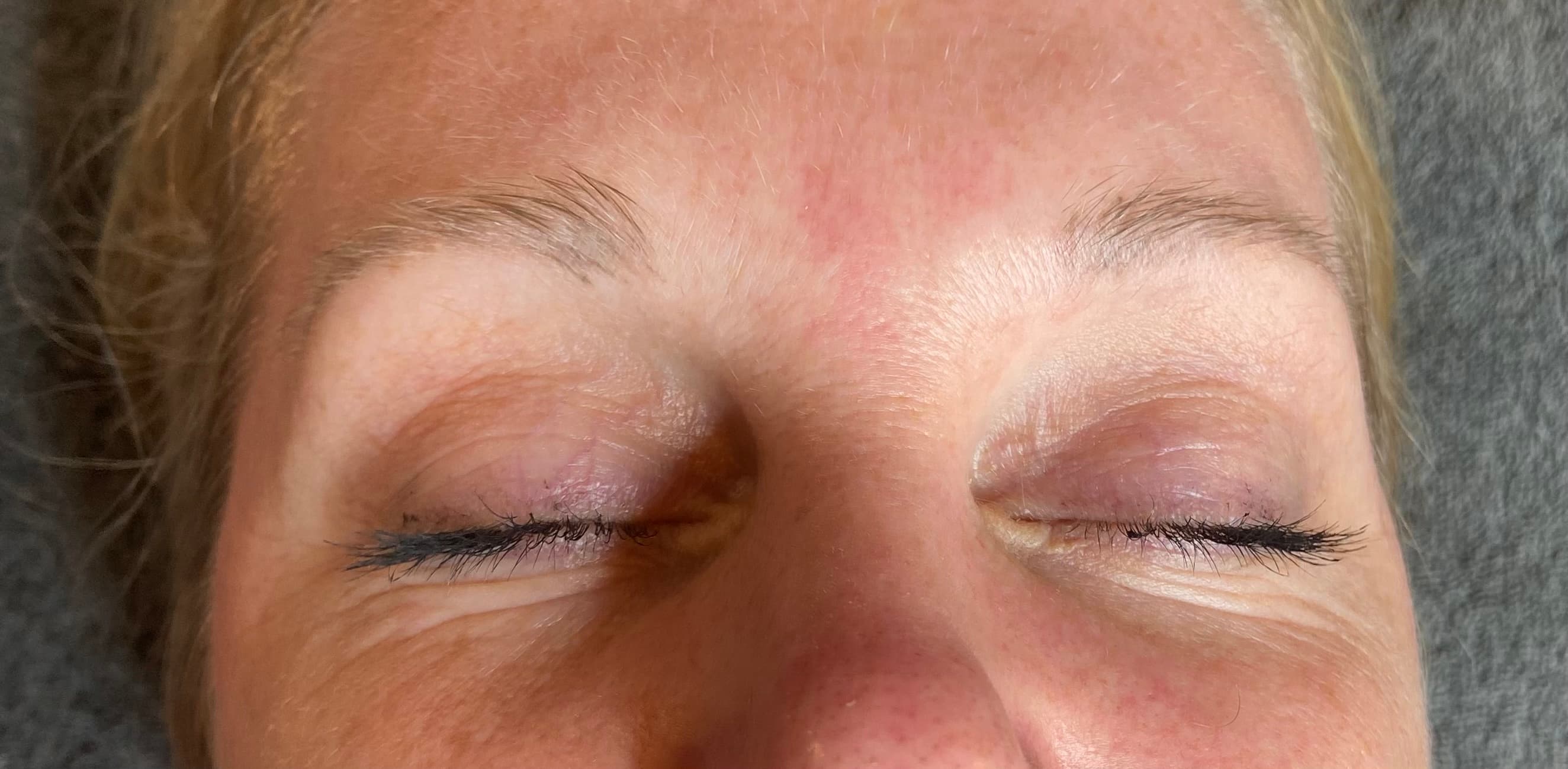 microblading before Tiverton